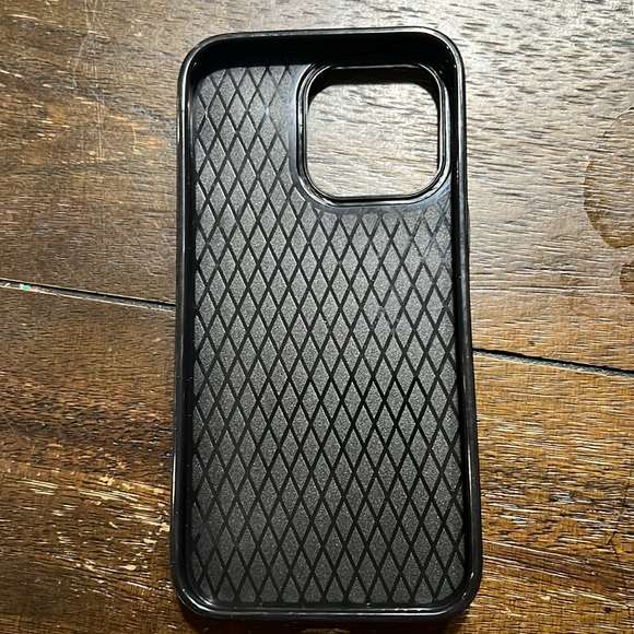 iPhone 13 Pro case - Picture 3 of 3